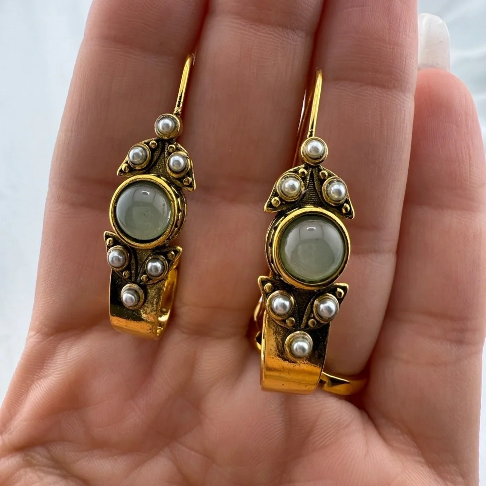 Vintage  gold color Boho Hook Earrings – Gold & Silver